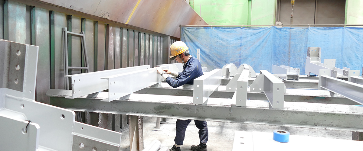 有資格者 | 丸正産業株式会社 | 広島の塗装・サンドブラスト・ガラスフレーク・FRPライニング・防食