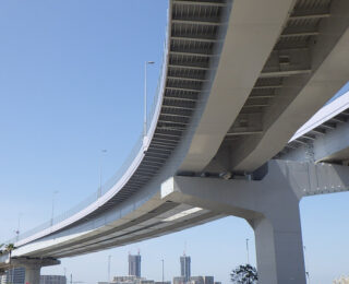 香椎浜高架橋　橋梁現場塗装