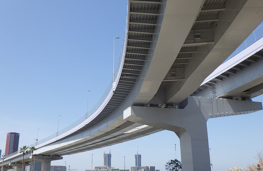 香椎浜高架橋　橋梁現場塗装