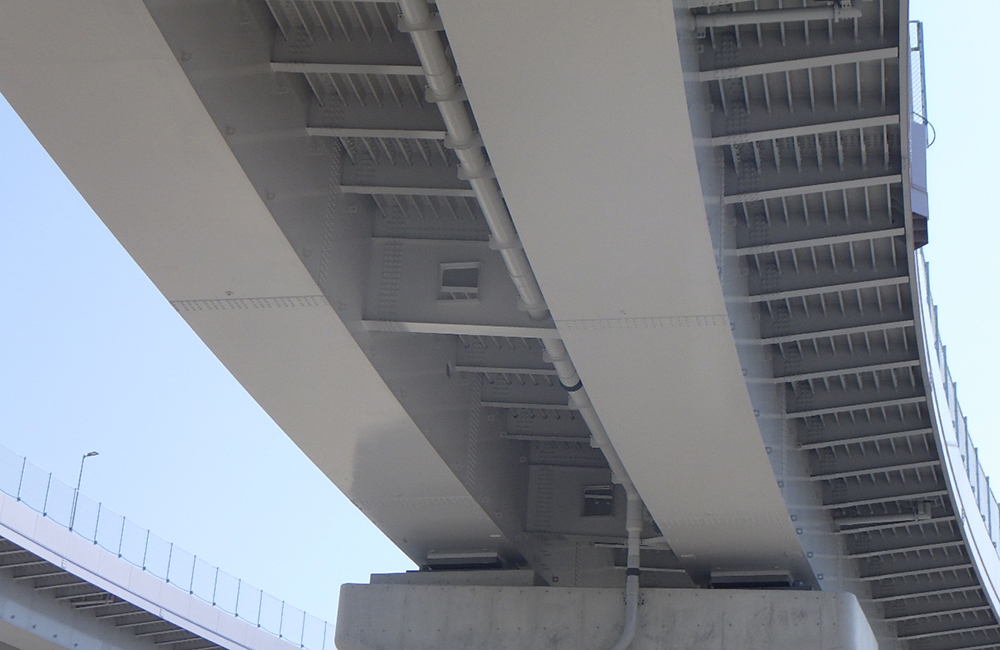 香椎浜高架橋　橋梁現場塗装